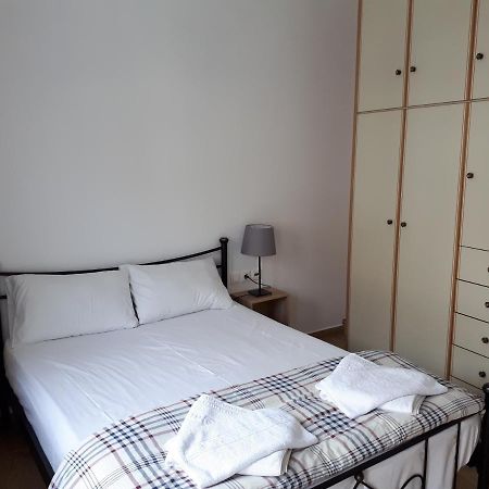 Blue View Apartment Batsi  Ngoại thất bức ảnh